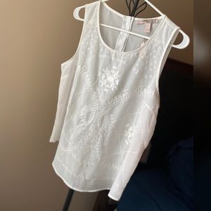 Forever 21 contemporary woven sleeveless ivory top